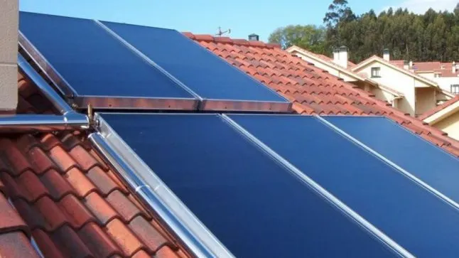 Hoți de panouri fotovoltaice, prinși în Timiș. Prejudiciu de aproximativ 60.000 de lei