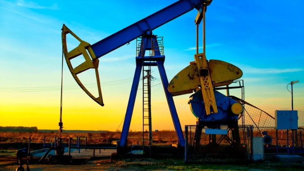 Prețul petrolului crește cu aproape 2% după atacurile SUA asupra Iranului și noile sancțiuni impuse Teheranului