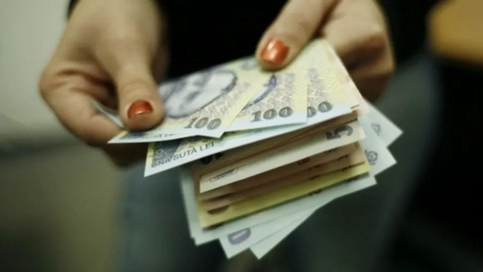 Salariul minim crește la 4.325 lei brut de la 1 iulie 2026. Ce se schimbă pentru angajați