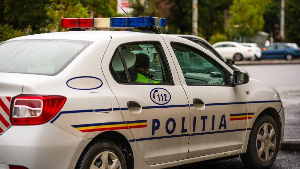 Agent de pază din Arad, trimis în judecată pentru violență extremă asupra partenerei
