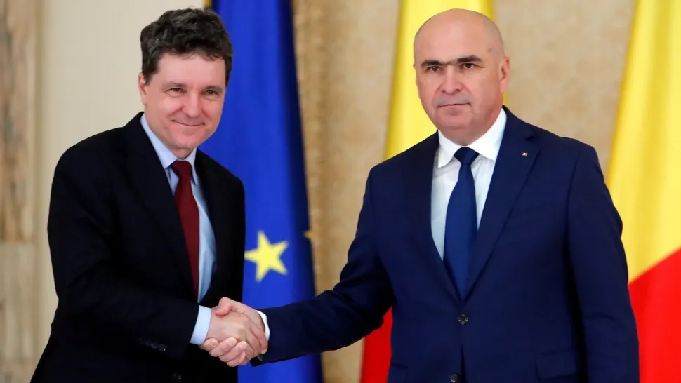 Nicușor Dan este aproape sigur că moțiunea va trece. Singura soluție este ca Bolojan să facă pasul înapoi – SURSE