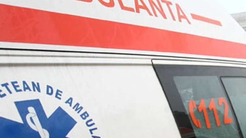 Un joc periculos s-a terminat la spital. Copil de 12 ani, electrocutat în Gara Târgu-Neamț