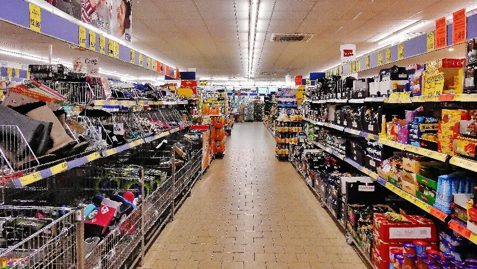 Marile magazine din Bulgaria reduc prețurile alimentelor: coșul de bază, mai ieftin cu 15%