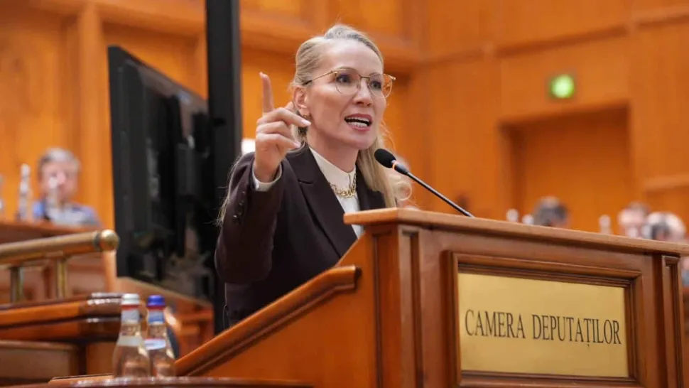 Ramona Ioana Bruynseels (deputat AUR): „La întâlnirea cu sindicatele am solicitat public transparență totală în redactarea legii salarizării unitare!”