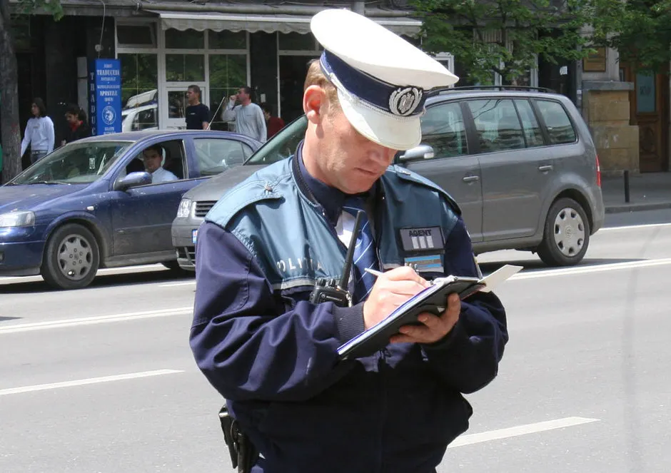 RAZIE în căminele studențești: amenzi, cu nemiluita!