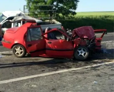 Accident grav la Războieni, cu trei victime