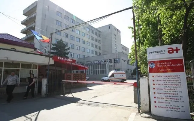 Femeie bătută de soţ cu ţeava înainte de Crăciun