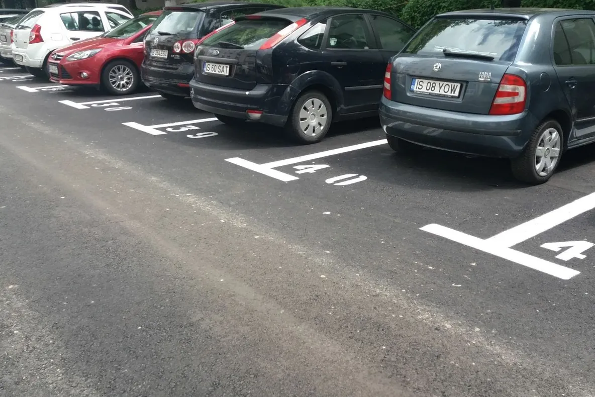 Peste 15.000 lei, încasați de Primărie pentru locuri de parcare
