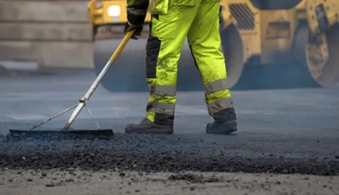 Contract de modernizare a unui drum județean