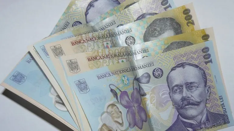 Obligat să achite daune de 73.000 de lei, din pricina "păcănelelor"!
