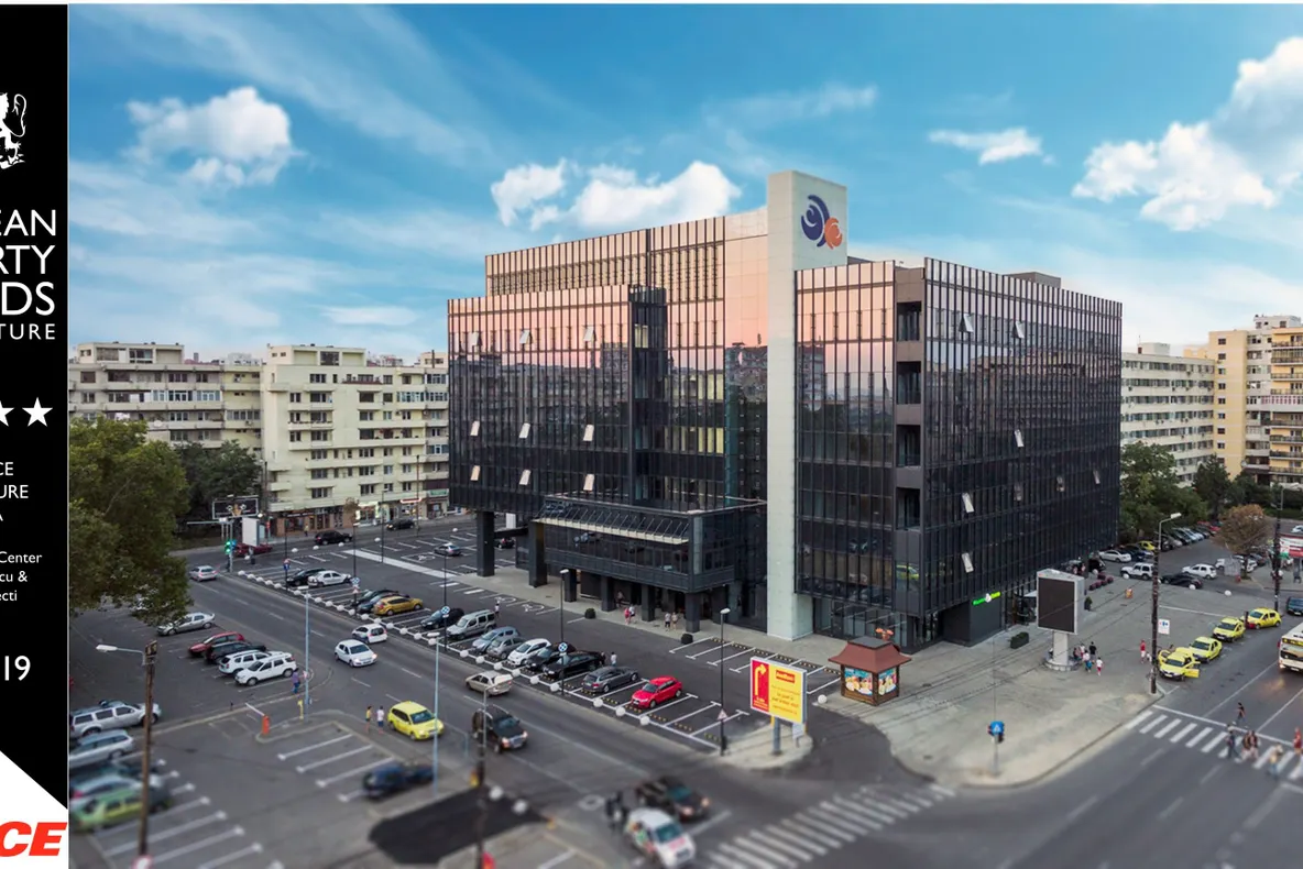 MOLDOVA CENTER Best Office Architecture /  5 Star Project INTERNATIONAL PROPERTY AWARDS