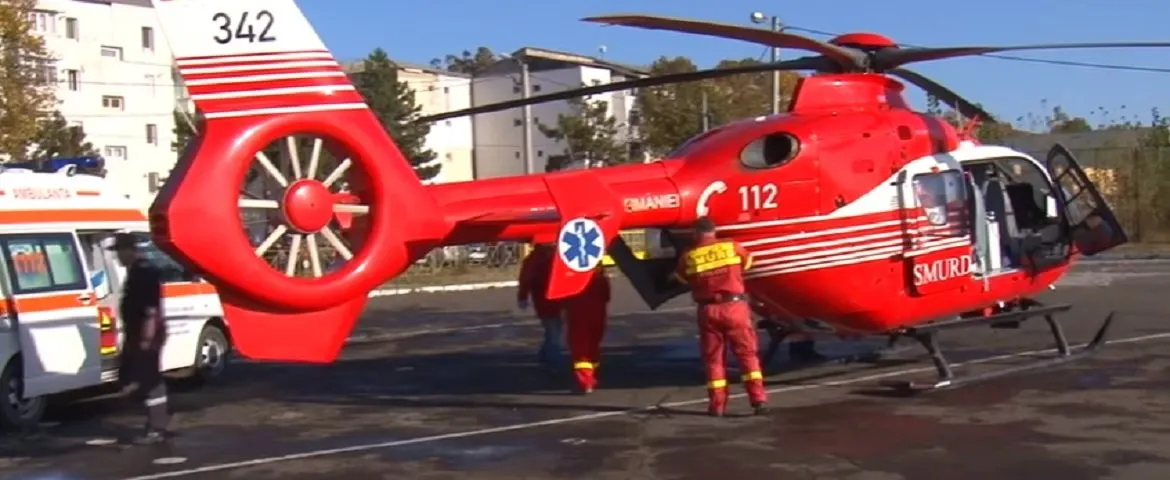 Fetiță cu traumatism cranian, adusă cu elicopterul SMURD la Iași