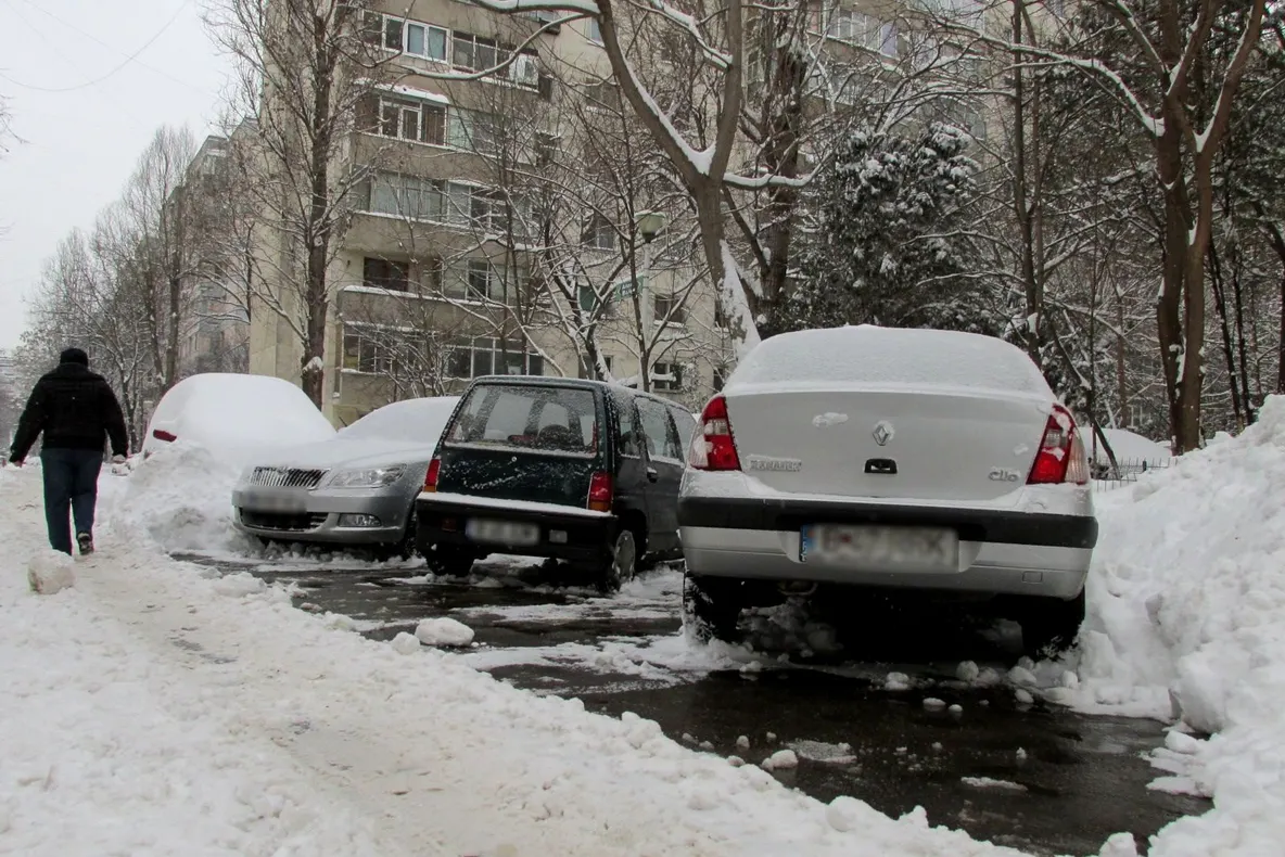 Locuri de parcare, scoase la licitație în Iași