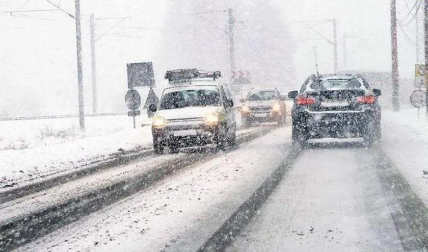 Atenție: Precipitații mixte până miercuri dimineață în județul Iași!