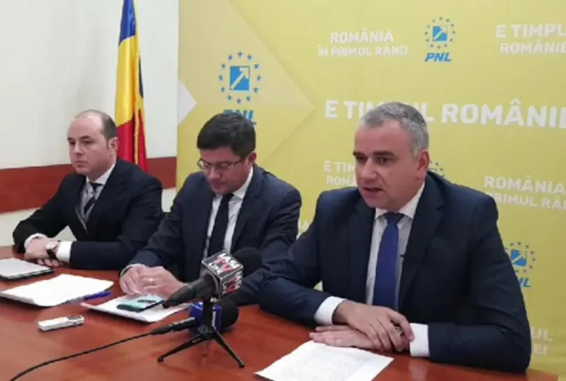 Costel Alexe: „Să vină în Iași pe drumurile pe care nu le-au făcut“