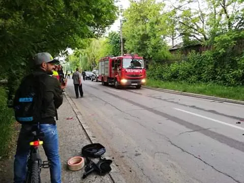Femeie călcată de autocar, în Metalurgie