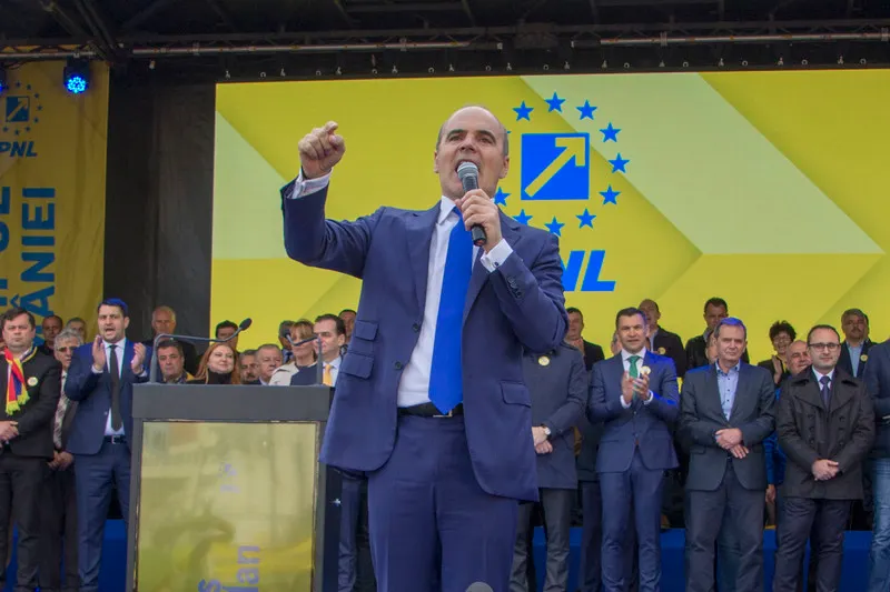 Miting de anvergură în Piața Unirii, organizat de PNL