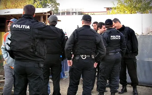 Poliţia Locală îşi sărbătoreşte ziua în centrul oraşului