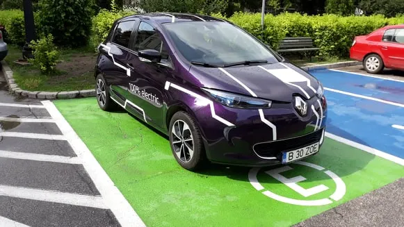 Ai mașină electrică, nu plătești parcare