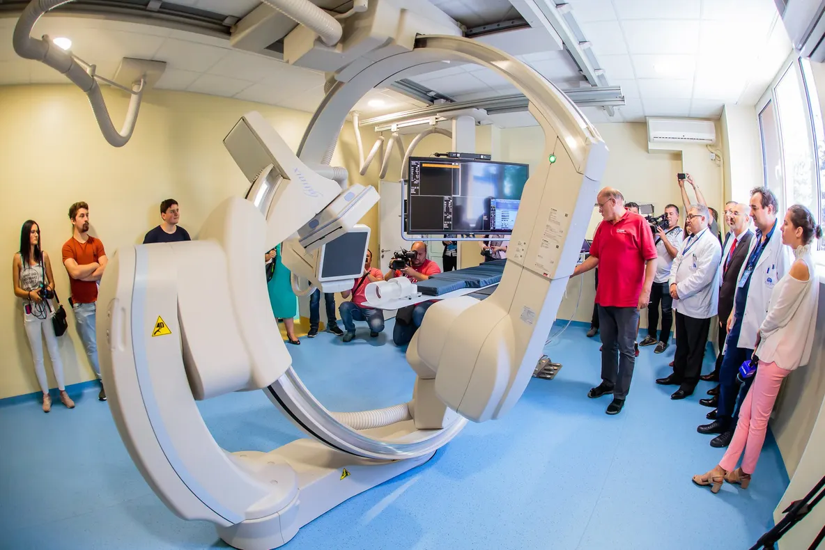 Sistem angiografic unic în România, la Spitalul de Neurochirurgie