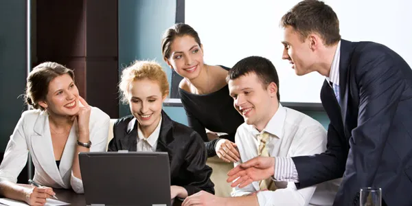 Burse Erasmus+, la universități de prestigiu din străinătate
