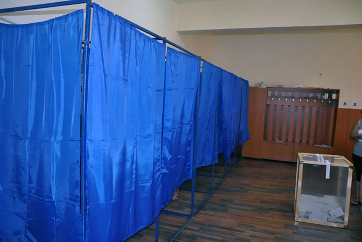Atenție, ieșeni! S-au schimbat locațiile mai multor secții de votare
