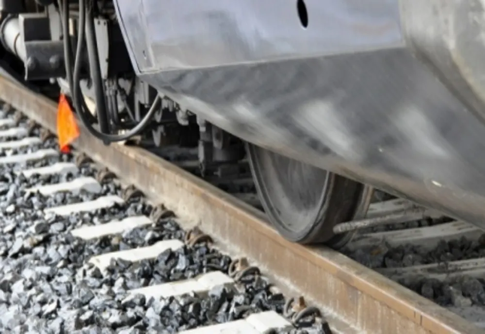 Accident feroviar: pensionar, călcat de tren în Iaşi!