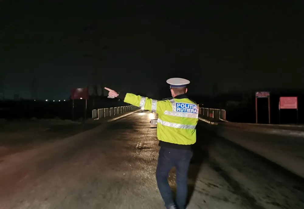 ACTIVITĂŢI DESFĂŞURATE DE POLIŢIŞTI ÎN JUDEŢUL IAŞI PENTRU PREVENIREA ŞI LIMITAREA INFECTĂRII CU SARS-CoV 2