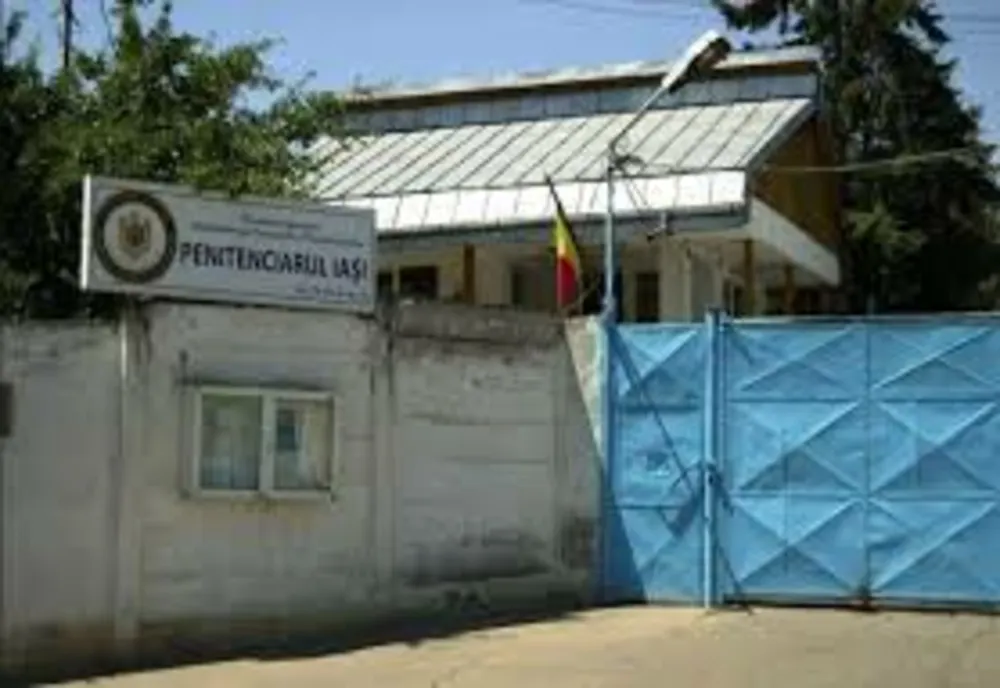 Un agent de la Penitenciarul Iași, găsit incompatibil de ANI