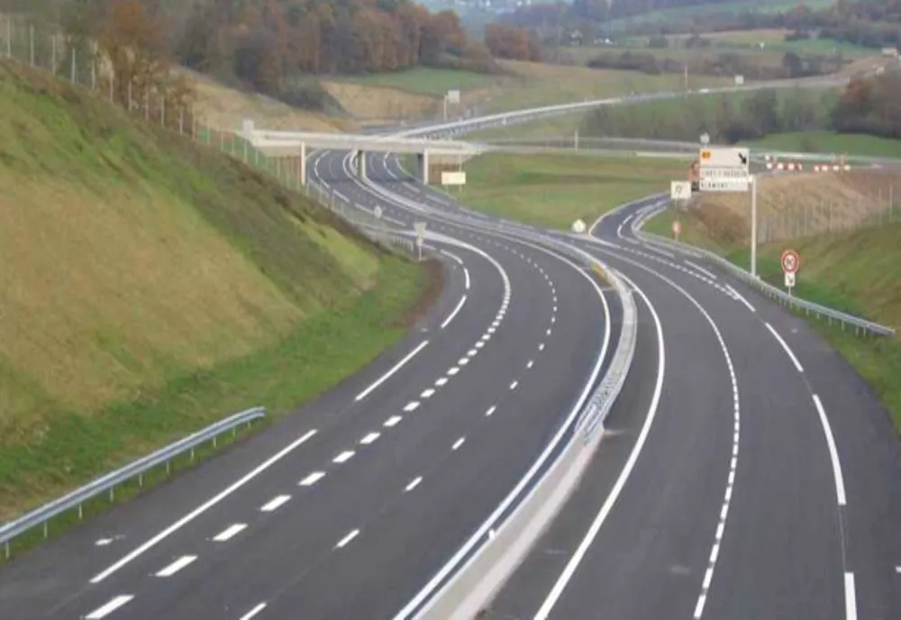 Sute de kilometri de promisiuni în Moldova.  