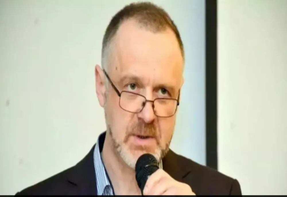 Culisele statului paralel | Sorin Lavric: AUR poate ajunge a doua forță politică din Republica Moldova. Unirea are loc deja!