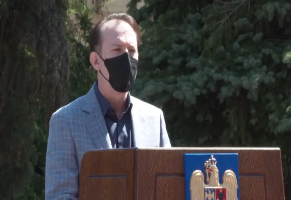 Florin Cîțu: Certificatele verzi se vor aproba