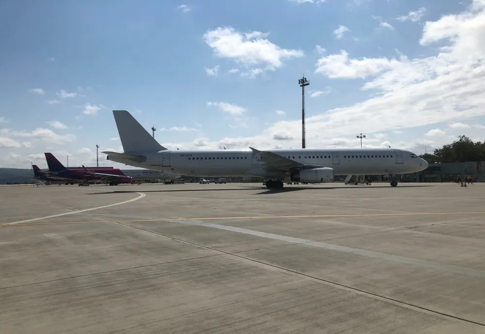 Probleme la aterizare pentru o aeronavă care venea de la Bergamo! A fost activat PLANUL ROȘU DE INTERVENȚIE 