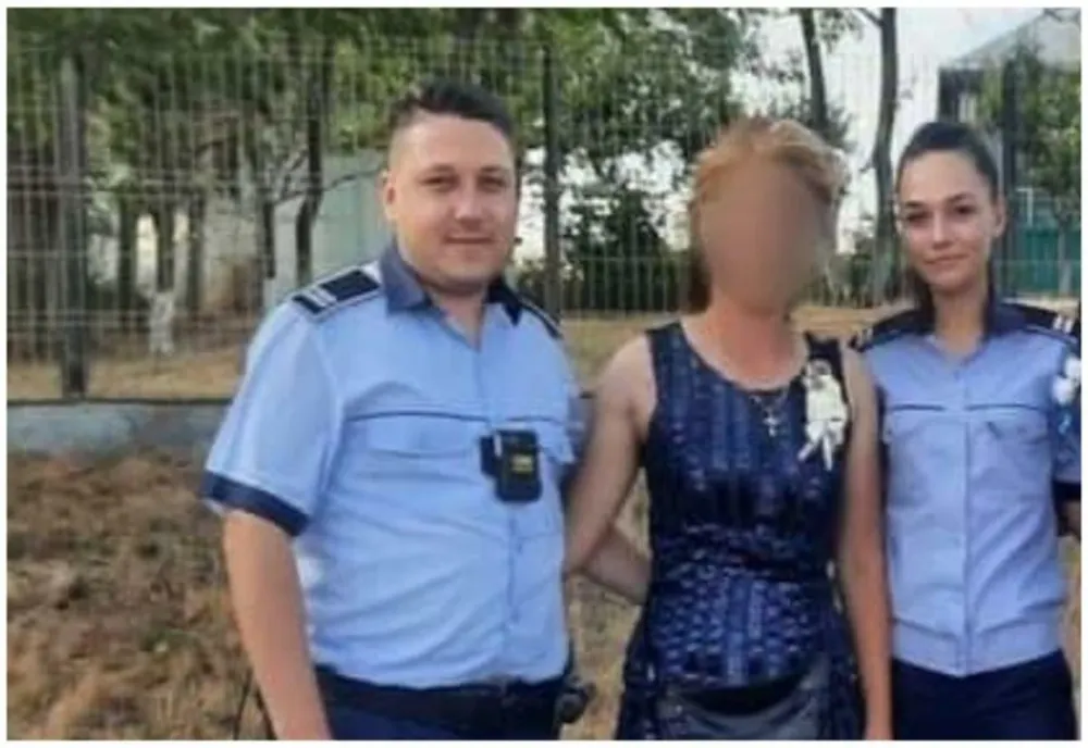 O femeie s-a dus la nuntă, dar pe drum a pierdut geanta cu bani pe care trebuia s-o dea drept „dar”!