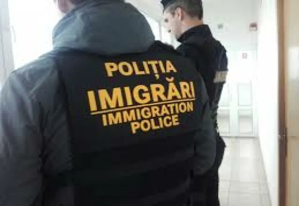 o basarabeancă nu mai are voie să intre în România 6 luni. De ce a fost femeia escortată la vamă