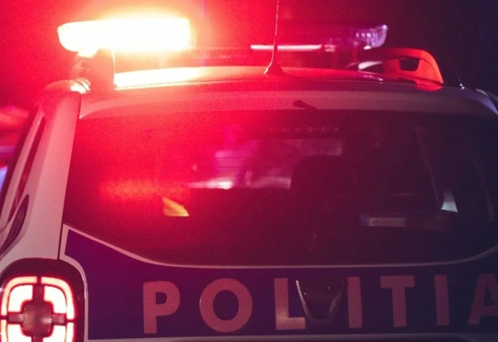 De beat ce era a ieșit cu mașina în decor