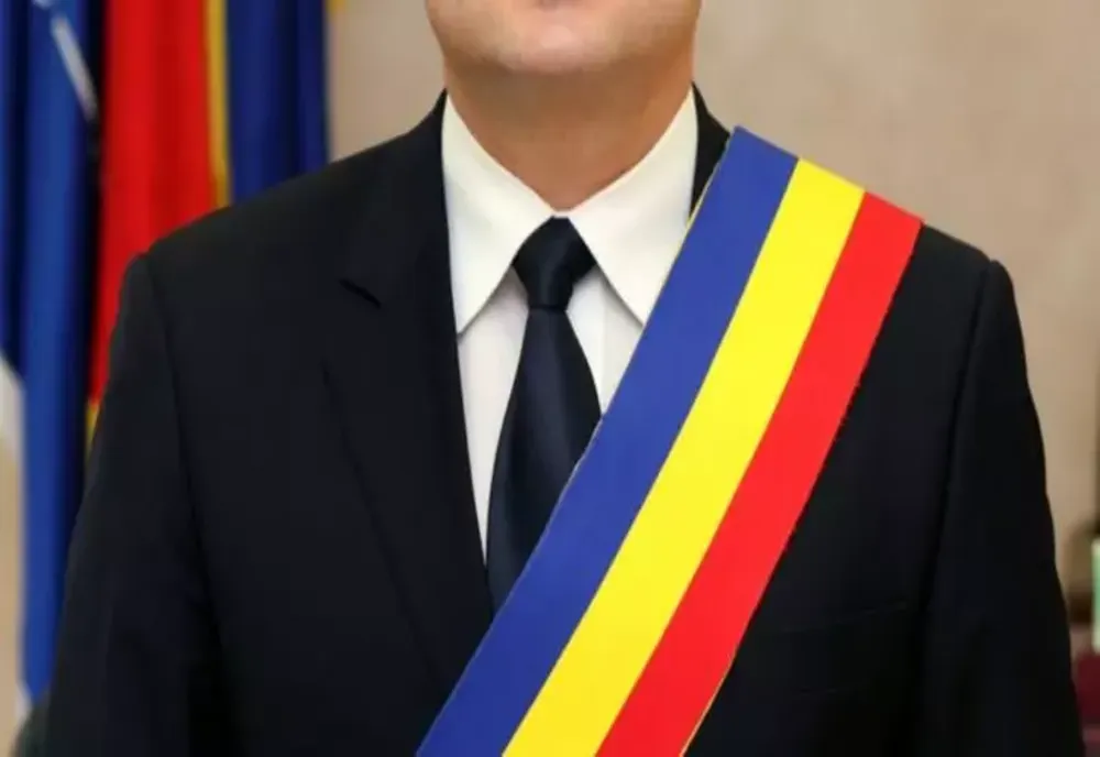 PRIMARII ÎŞI VOR PUTEA DELEGA ATRIBUŢIILE DE STARE CIVILĂ ŞI FUNCŢIONARILOR PUBLICI