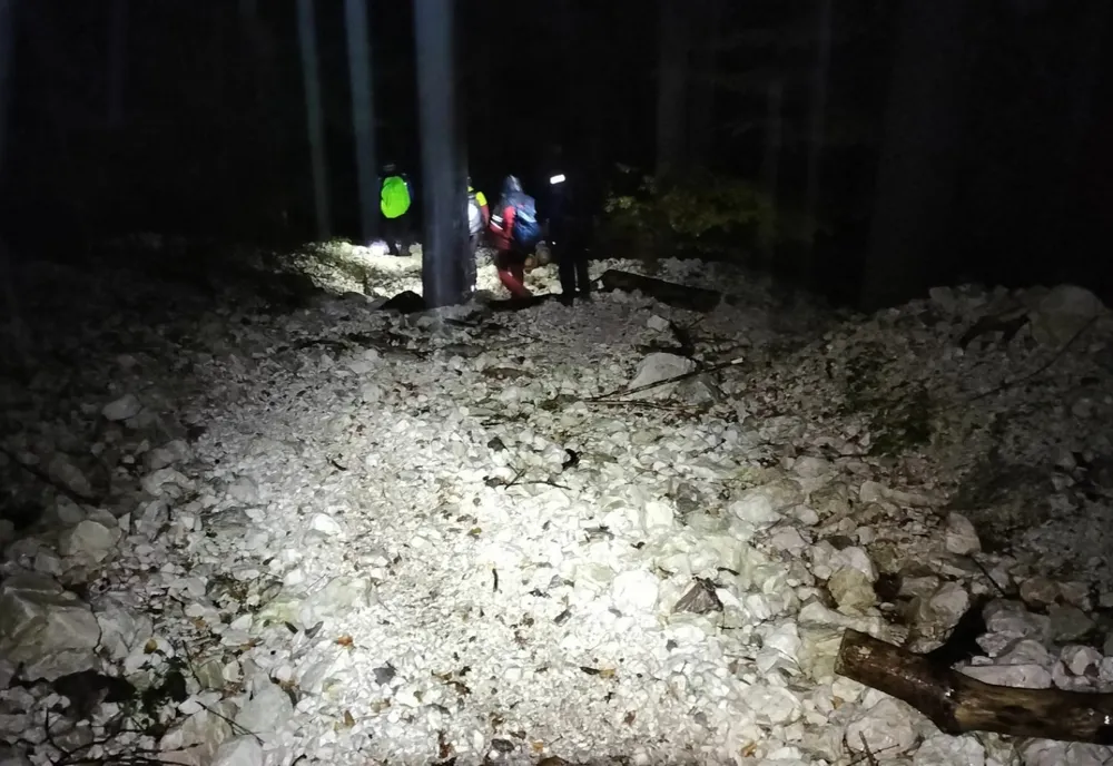 ÎNCĂ UN TURIST ȘI-A PIERDUT VIAȚA ÎN PIATRA CRAIULUI