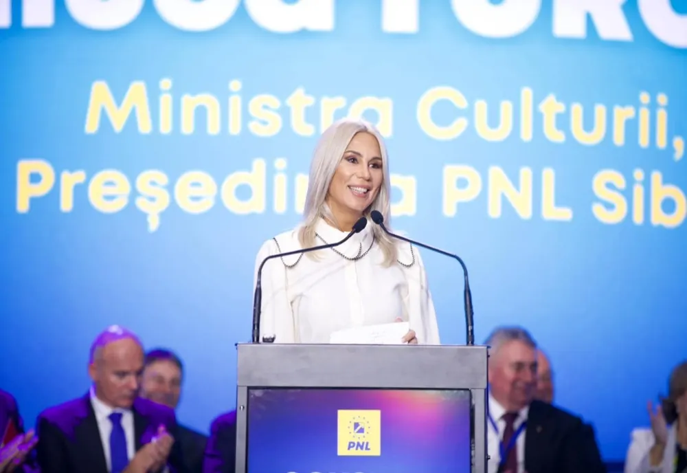RALUCA TURCAN: ”NICOLAE CIUCĂ ESTE UN BUN FAMILIST CARE MERGE ÎN CONCEDII CU FAMILIA, NU CU APROPIAȚI FINANȚAȚI DE REȚELE DE GRUPURI DE INTERESE”