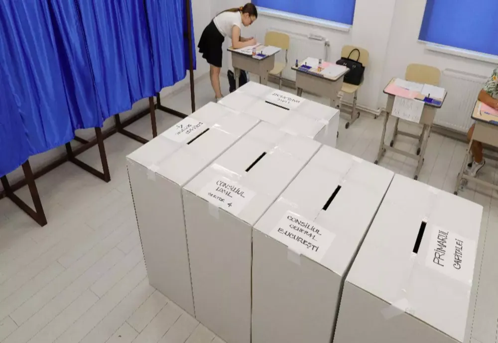 SONDAJ SOCIOPOL. REPOZIȚIONARE TOTALĂ PE SCENA POLITICĂ. SURPRIZĂ ÎN TURUL II AL PREZIDENȚIALELOR - CANDIDATUL CARE ÎȘI RECONFIGUREAZĂ TRASEUL