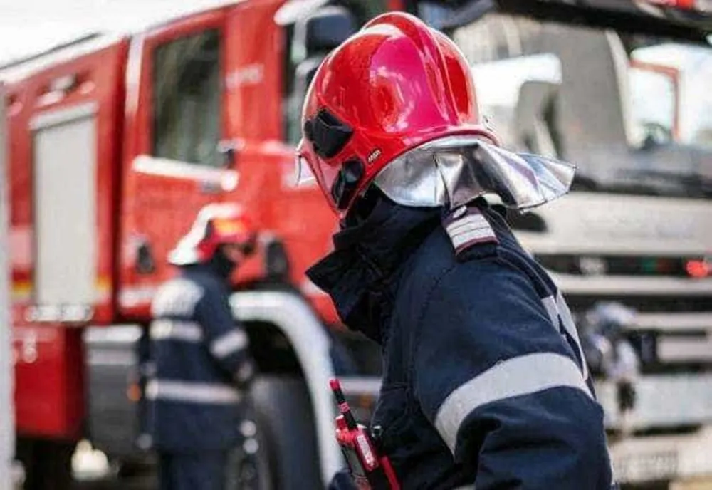 Panică la Iași. Un autobuz a luat foc în trafic, pe o arteră extrem de circulată