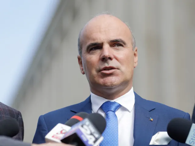 Răzbunarea găștii Bolojan. Rareș Bogdan, dat afară la ordinul premierului demis: „Le stăteam în coastă, au nevoie de slugi”