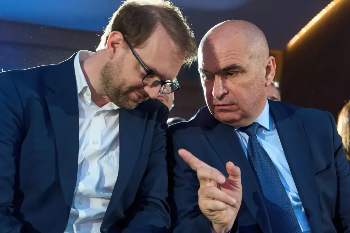 Bolojan, în ședință cu USR în Parlament. Premierul a refuzat să dea declarații. Fritz: „Este foarte posibil ca mâine să vedem o surpriză”