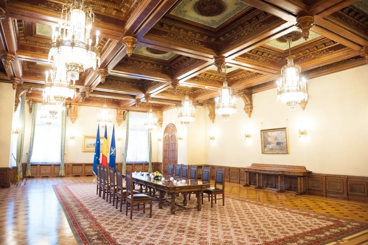 Ora 18.00. Nicușor Dan a convocat liderii PSD, PNL, USR, UDMR și pe cel al minorităților naționale la Cotroceni