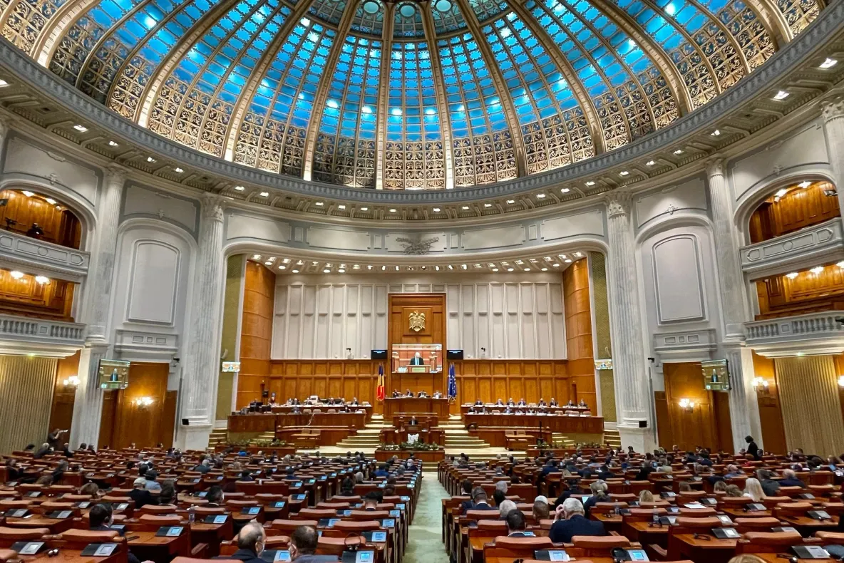 ANI trage un semnal de alarmă în Parlament: 22 de aleși găsiți în conflict de interese au rămas în funcții