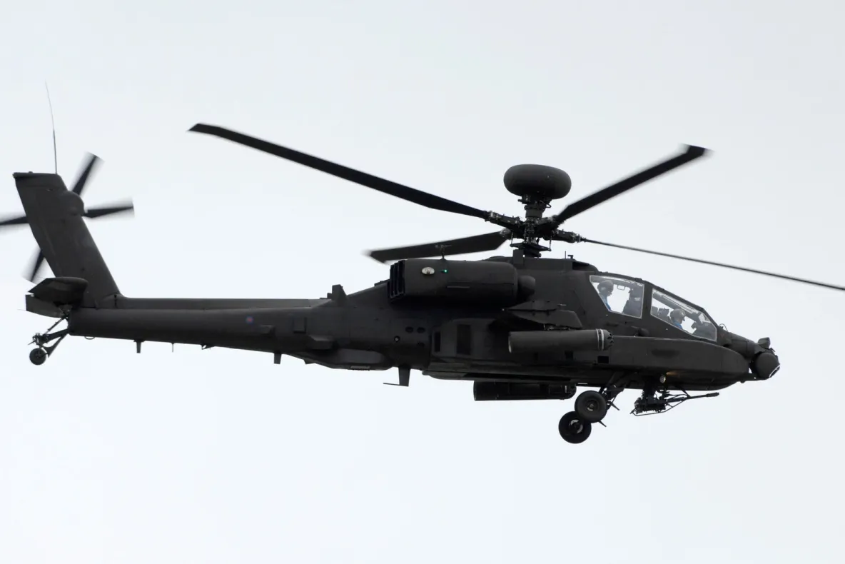 Elicopter Apache al armatei SUA, prăbușit în apropierea Strâmtorii Ormuz