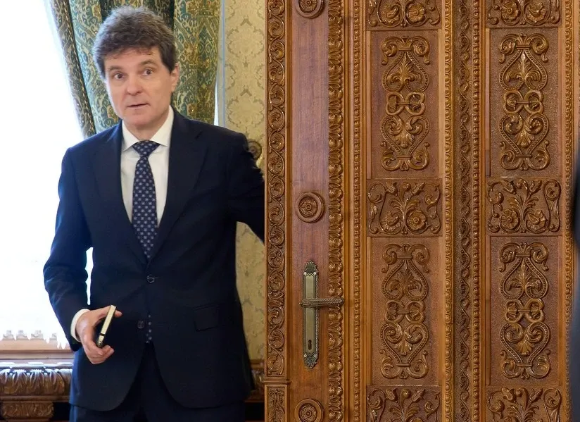 Planul președintelui pentru formarea noului GUVERN. Liderii politici, așteptați la negocieri