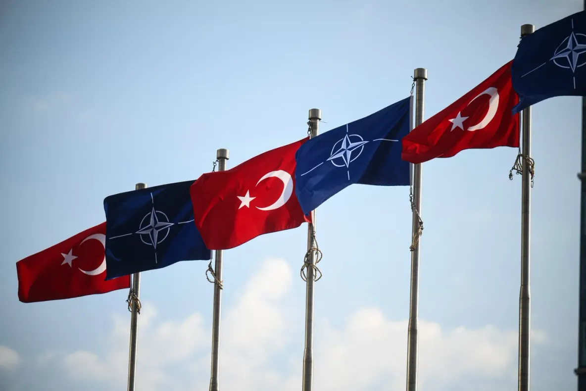 Summitul NATO de la Ankara. Trump ajunge în Turcia cu presiuni majore pentru „NATO 3.0”. Ce agendă are Nicușor Dan - LIVE