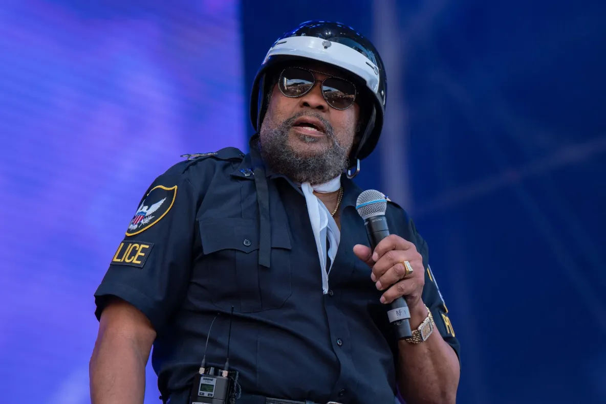 A murit Victor Willis, solistul trupei Village People, coautorul celebrului hit „YMCA”