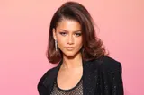 Zendaya a furat toate privirile la premiera noului „Spider-Man”! Rochia inspirată de pânza de păianjen a făcut senzație